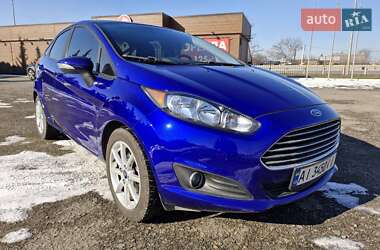 Седан Ford Fiesta 2015 в Святопетровское