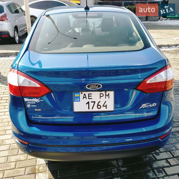 Седан Ford Fiesta 2018 в Днепре