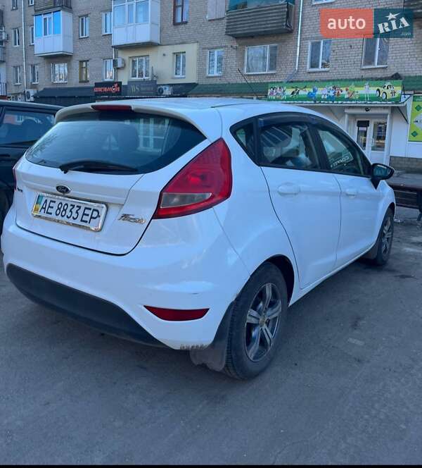 Хэтчбек Ford Fiesta 2011 в Запорожье