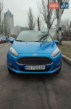 Хэтчбек Ford Fiesta 2016 в Киеве