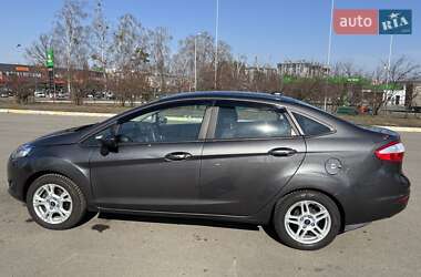 Седан Ford Fiesta 2018 в Киеве