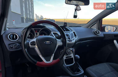 Хетчбек Ford Fiesta 2012 в Тернополі