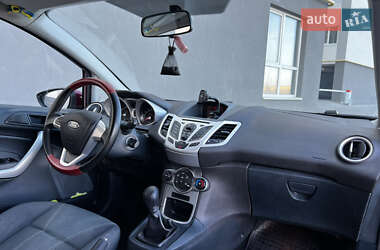 Хетчбек Ford Fiesta 2012 в Тернополі