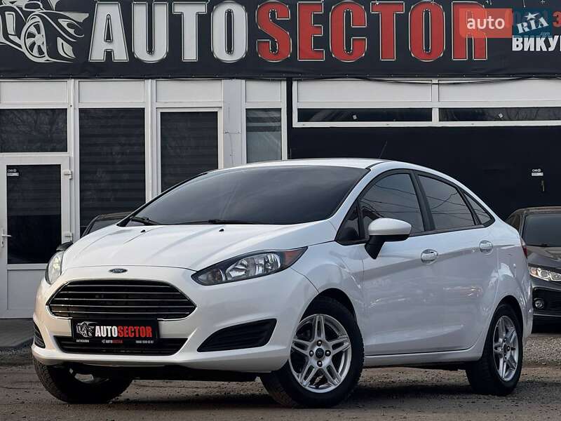 Седан Ford Fiesta 2017 в Харкові