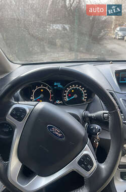 Хэтчбек Ford Fiesta 2014 в Днепре