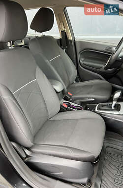 Седан Ford Fiesta 2014 в 