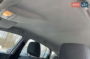 Хэтчбек Ford Fiesta 2011 в 