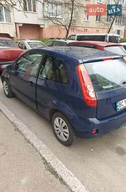 Хэтчбек Ford Fiesta 2008 в Львове