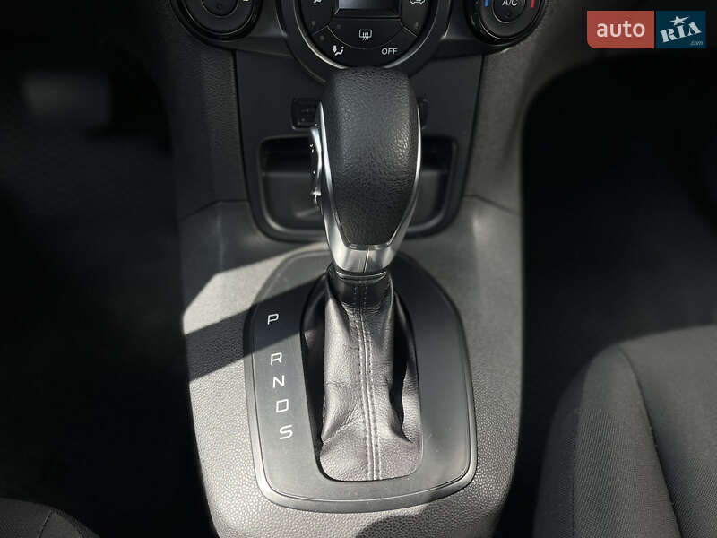 Хетчбек Ford Fiesta 2016 в Одесі