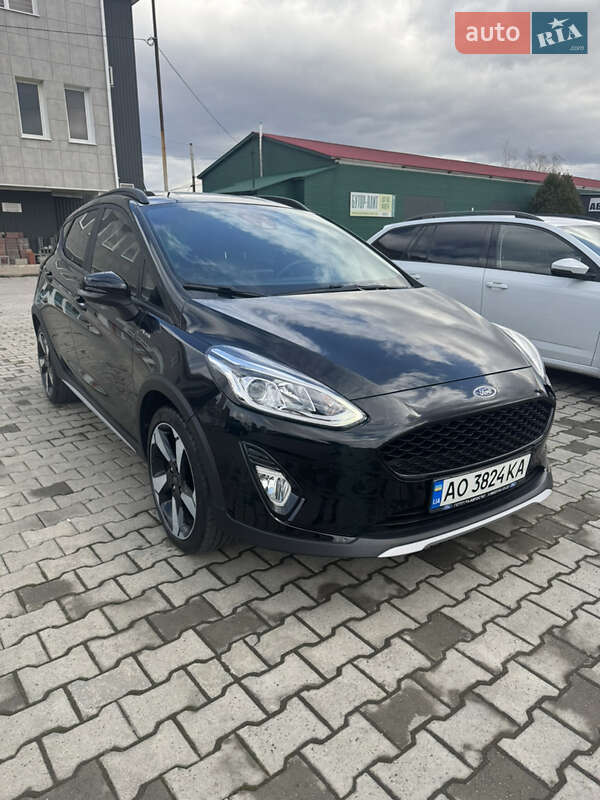 Хэтчбек Ford Fiesta 2020 в 
