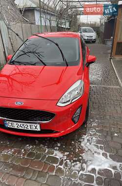 Хэтчбек Ford Fiesta 2018 в 