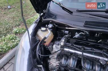 Хэтчбек Ford Fiesta 2013 в 