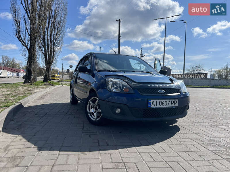 Хетчбек Ford Fiesta 2006 в Києві