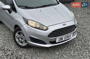 Хэтчбек Ford Fiesta 2018 в 