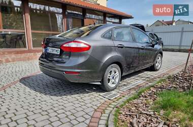 Седан Ford Fiesta 2017 в 