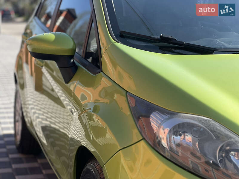 Хэтчбек Ford Fiesta 2011 в Кропивницком фото 5 Хэтчбек Ford Fiesta 2011 в Кропивницком