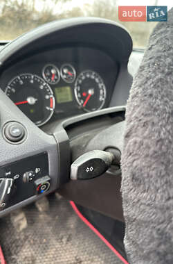 Хэтчбек Ford Fiesta 2007 в 