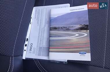 Хэтчбек Ford Fiesta 2014 в 