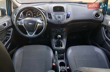 Хэтчбек Ford Fiesta 2014 в 