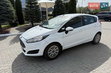 Хэтчбек Ford Fiesta 2013 в 