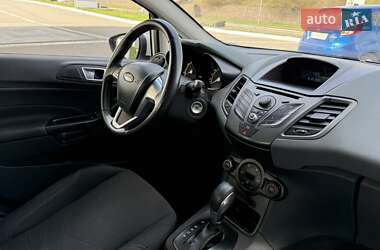 Хэтчбек Ford Fiesta 2013 в 