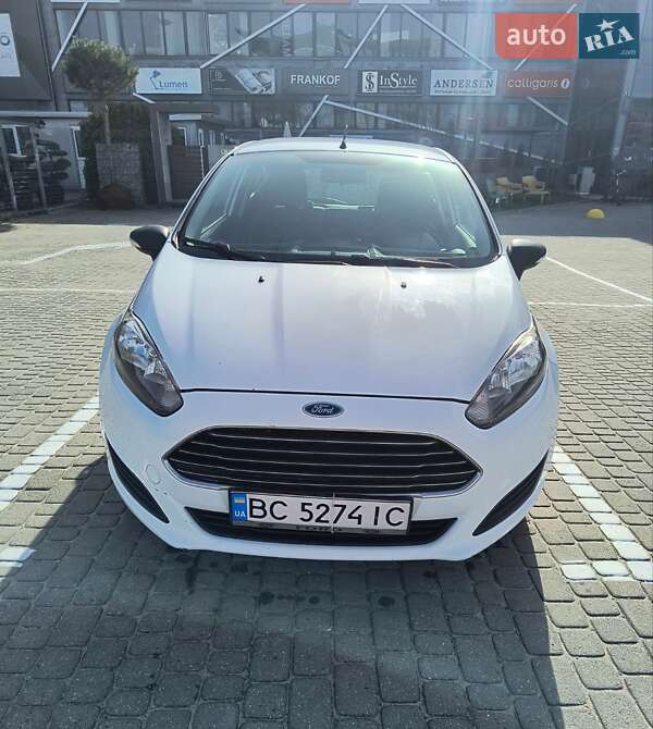 Хэтчбек Ford Fiesta 2015 в Львове фото 2 Хэтчбек Ford Fiesta 2015 в Львове