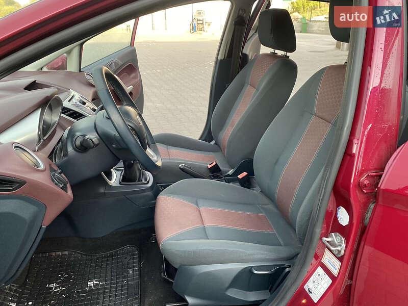 Хэтчбек Ford Fiesta 2009 в Ирпене