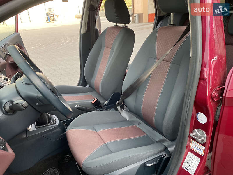 Хэтчбек Ford Fiesta 2009 в Ирпене