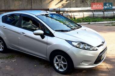 Хэтчбек Ford Fiesta 2012 в Киеве