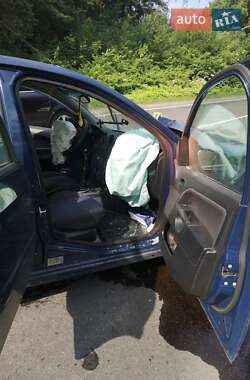 Хэтчбек Ford Fiesta 2008 в 