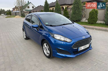 Хэтчбек Ford Fiesta 2018 в 