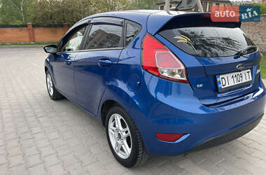 Хэтчбек Ford Fiesta 2018 в 