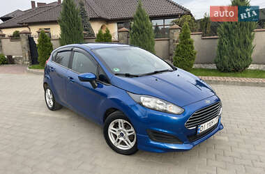 Хэтчбек Ford Fiesta 2018 в 