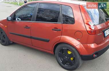 Хетчбек Ford Fiesta 2008 в 