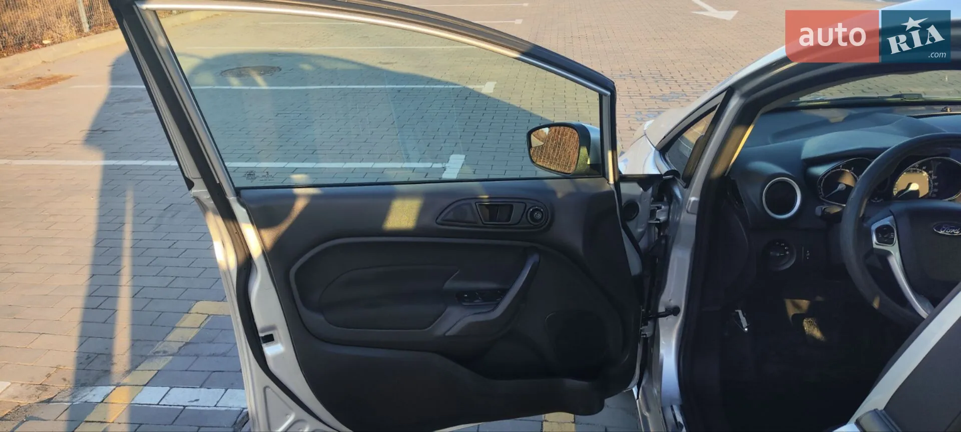 2017 Ford Fiesta - мініатюра 18