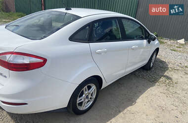 Седан Ford Fiesta 2018 в 