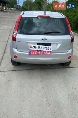 Хэтчбек Ford Fiesta 2008 в 