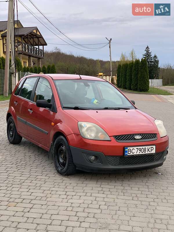 Хэтчбек Ford Fiesta 2007 в Николаеве