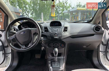 Седан Ford Fiesta 2017 в 