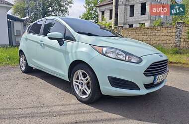 Хэтчбек Ford Fiesta 2017 в 