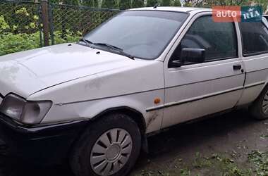 Хэтчбек Ford Fiesta 1994 в Жидачове