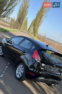 Хетчбек Ford Fiesta 2019 в 