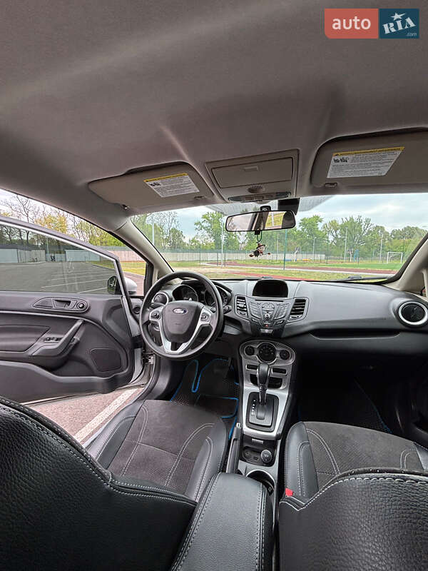 Седан Ford Fiesta 2018 в Кам'янському