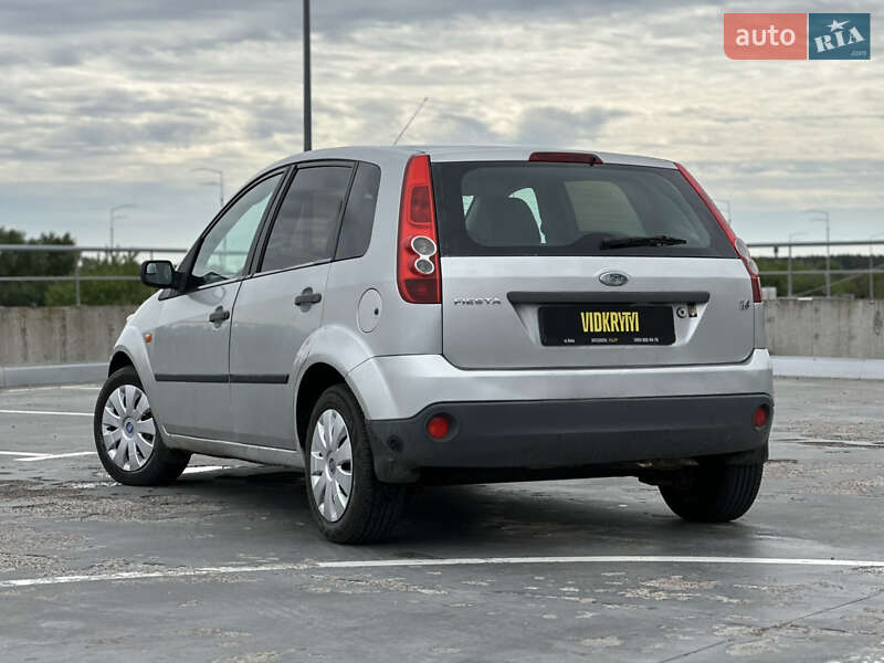 Хетчбек Ford Fiesta 2007 в Києві