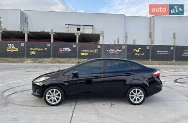 Седан Ford Fiesta 2019 в Киеве