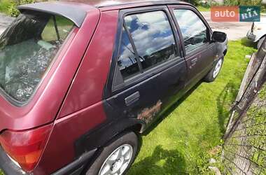 Хетчбек Ford Fiesta 1989 в 