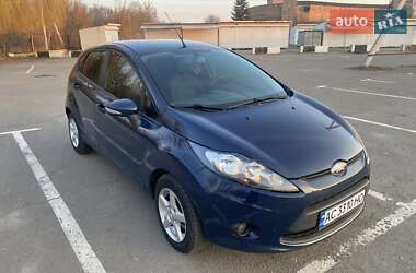 Хетчбек Ford Fiesta 2011 в 