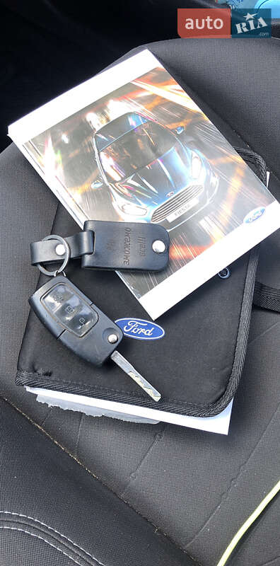 Хэтчбек Ford Fiesta 2014 в Коломые