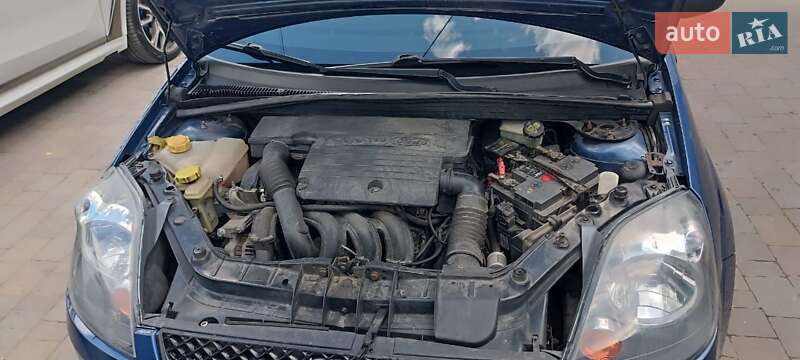 Хетчбек Ford Fiesta 2008 в Мукачевому