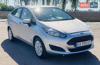 Седан Ford Fiesta 2019 в Киеве